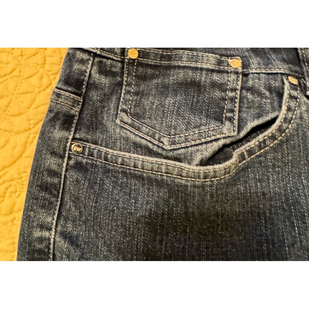 18W Jones New York denim flared jeans